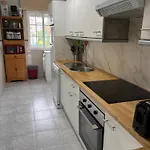 Enjoy Sanxenxo,200m Playa, Balcón Vistas Cíes, Piscina&terraza Azotea,2 Plazas Garaje, 2 Baños, Muy Luminoso, Muy Tranquilo,muy Equipado, Céntrico *