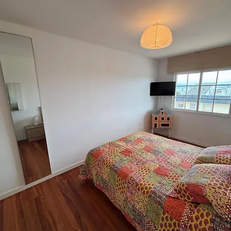 Enjoy Sanxenxo,200m Playa, Balcón Vistas Cíes, Piscina&terraza Azotea,2 Plazas Garaje, 2 Baños, Muy Luminoso, Muy Tranquilo,muy Equipado, Céntrico